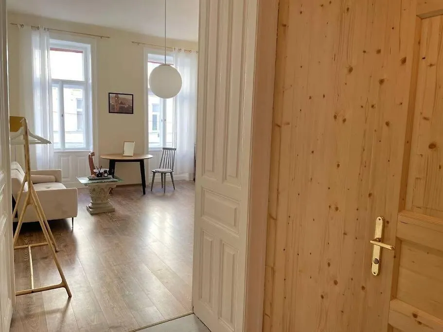 Unique Apartments In Doebling Вена